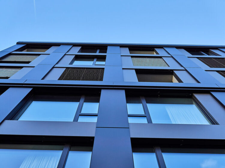 Schweizer Premium Fenster & Fassaden von 4B
